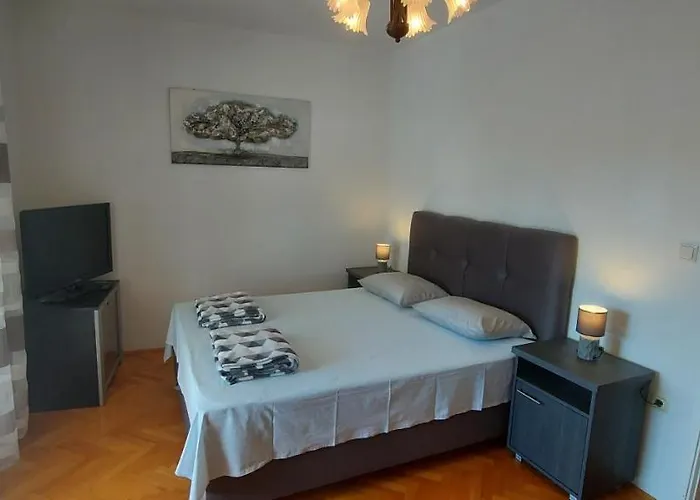 Skelin Apartamento *