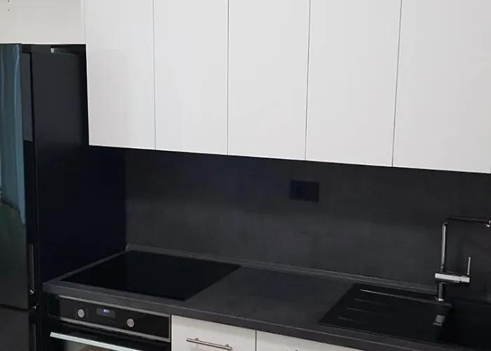 Skelin Apartamento *