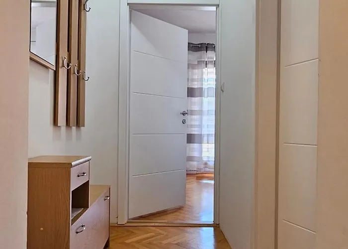 Skelin Apartamento Vodice